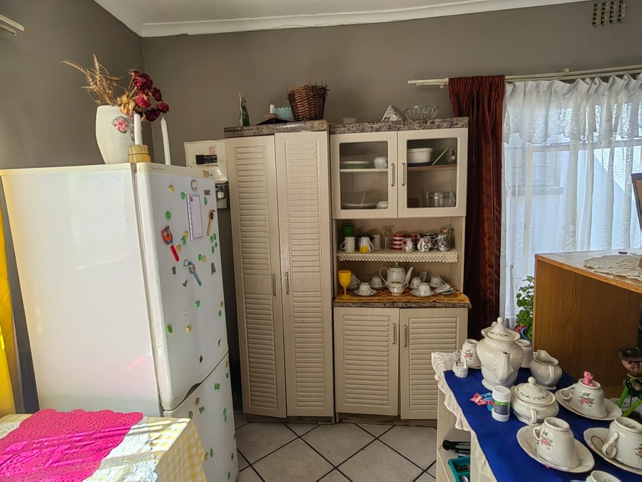 11 Bedroom Property for Sale in Parys Free State